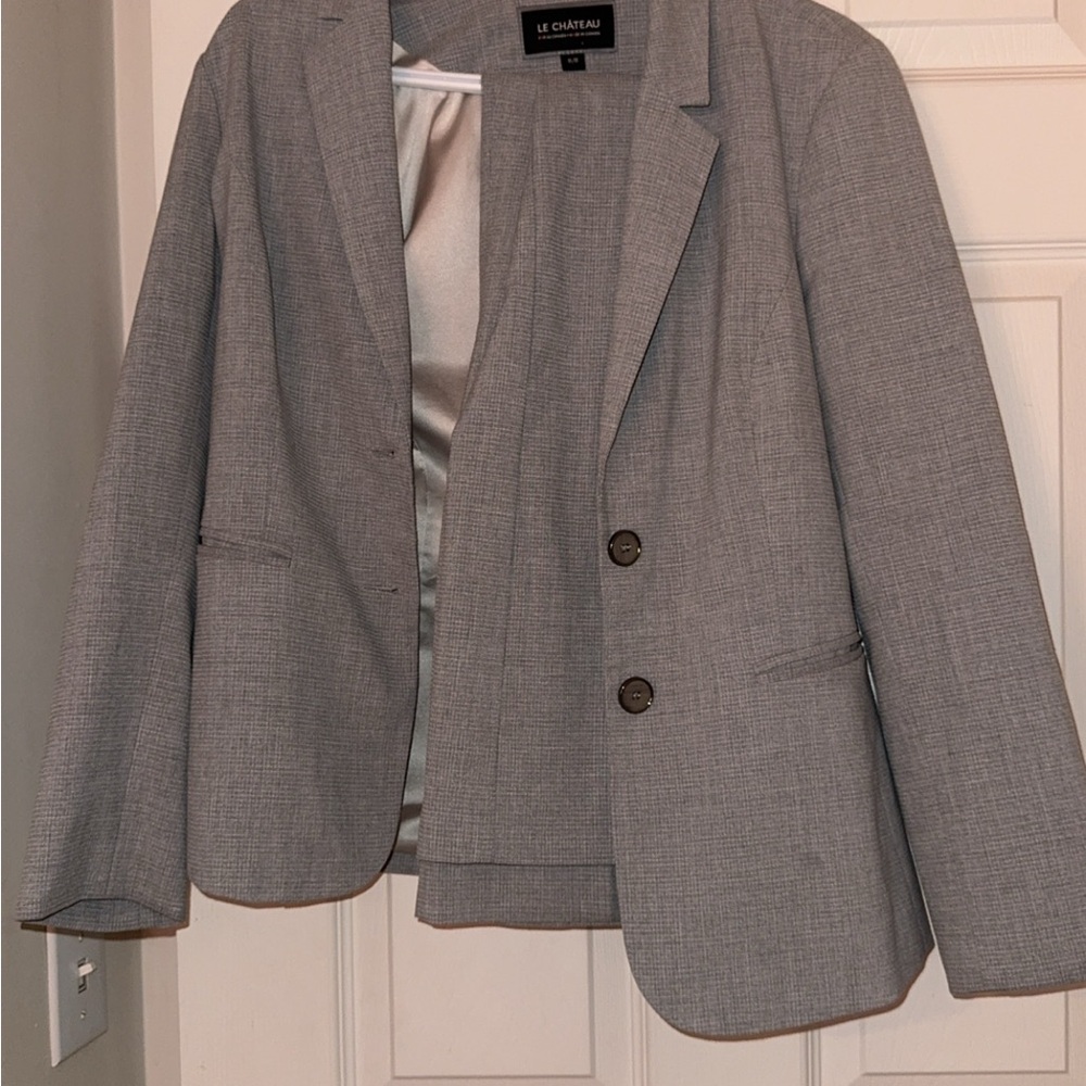 le chateau Light Gray Women's Tailored Blazer